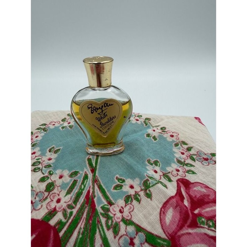 Vintage Evyan NYNY White Shoulders Cologne- Original 1945 Miniature Heart Bottle